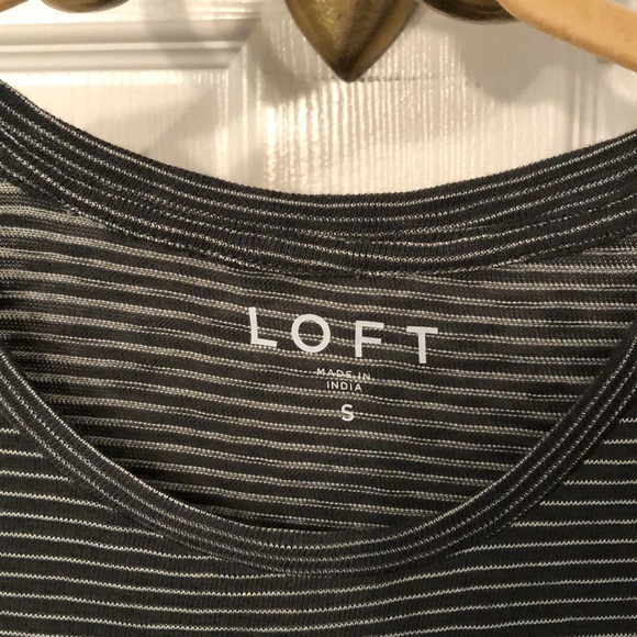 Loft Top - Picture 2 of 5